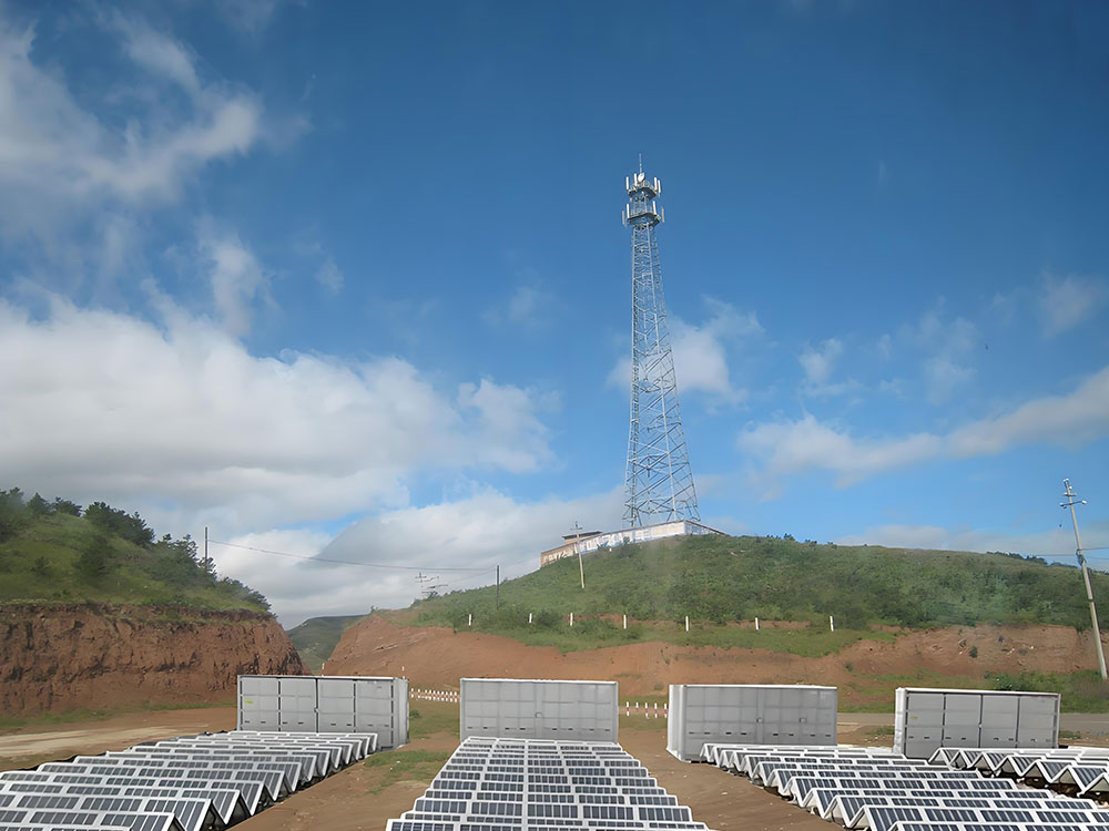 Solar Power Containers for Expletandum